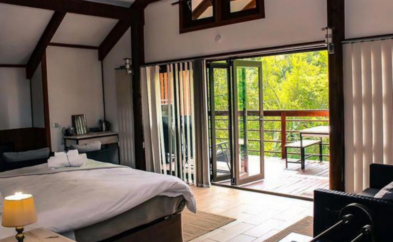 Valley Of The Rainbow Fly Fishing Estate Dullstroom Extérieur photo