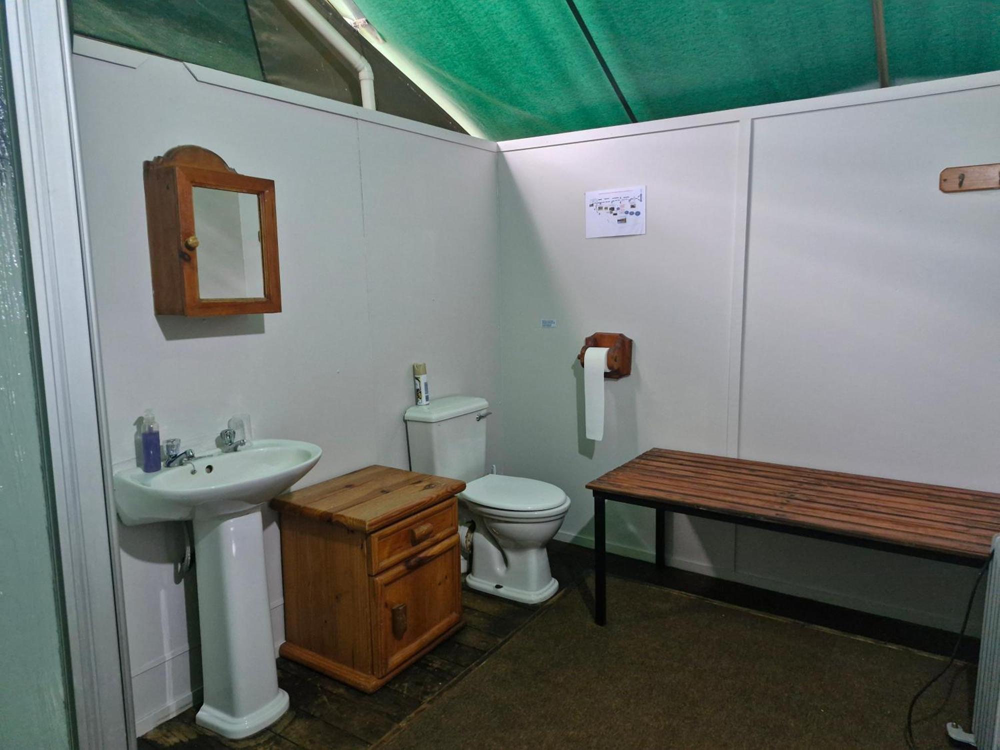 Valley Of The Rainbow Fly Fishing Estate Dullstroom Chambre photo
