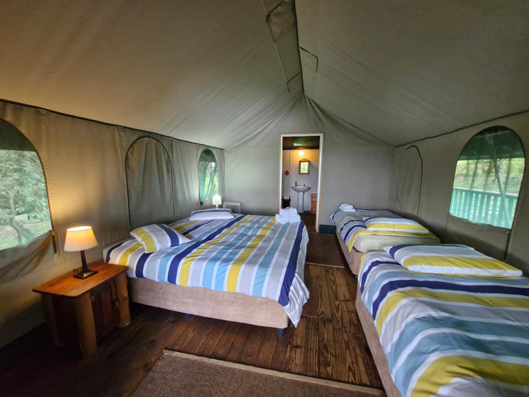 Valley Of The Rainbow Fly Fishing Estate Dullstroom Chambre photo