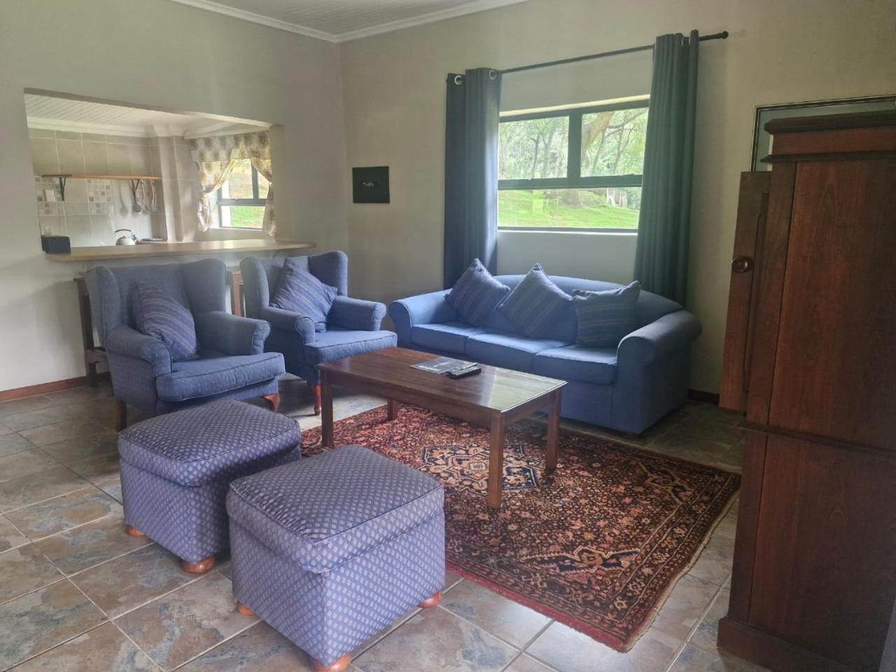 Valley Of The Rainbow Fly Fishing Estate Dullstroom Extérieur photo