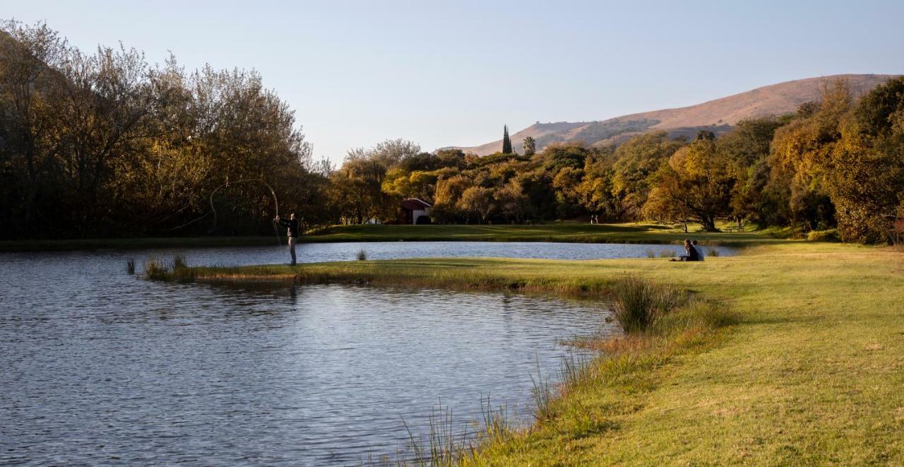 Valley Of The Rainbow Fly Fishing Estate Dullstroom Extérieur photo