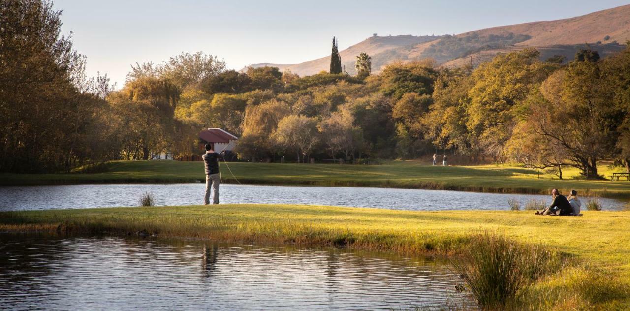 Valley Of The Rainbow Fly Fishing Estate Dullstroom Extérieur photo