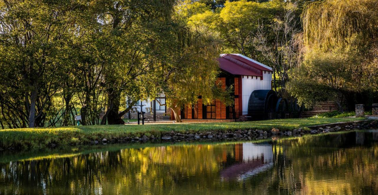 Valley Of The Rainbow Fly Fishing Estate Dullstroom Extérieur photo